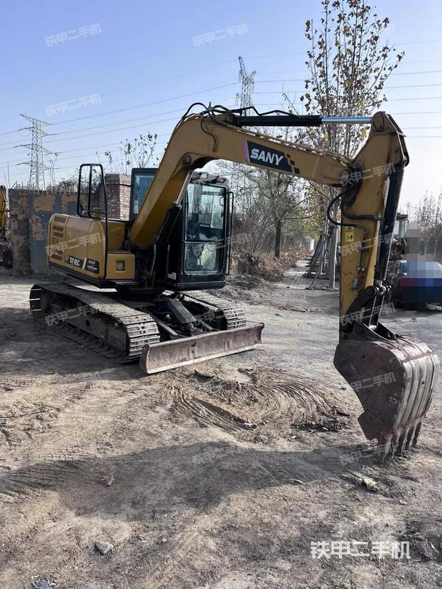 駕駛室整體（整機(jī)外觀）