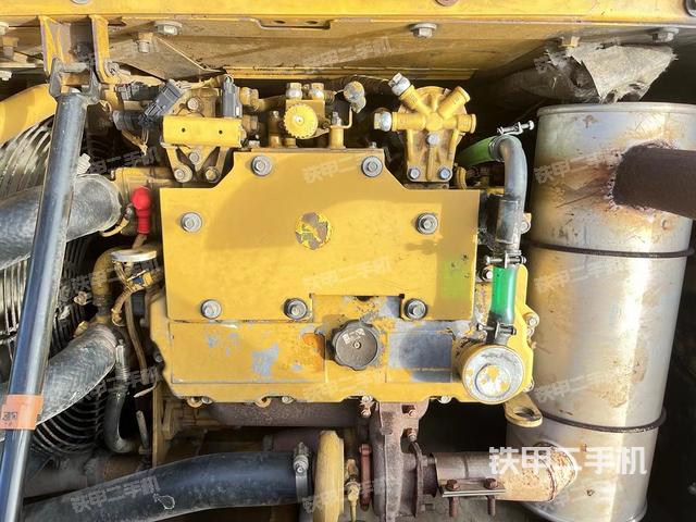 发动机整体俯视（整机外观）