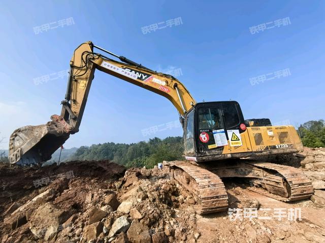 三一重工SY205C挖掘机