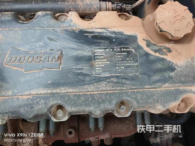 发动机整体俯视（整机外观）