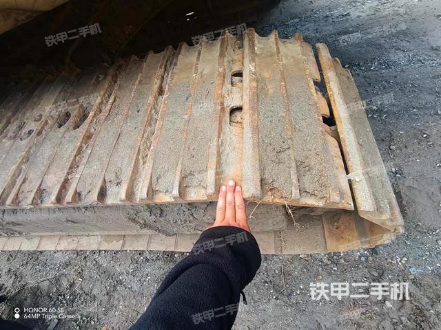 单侧履带整体（整机外观）