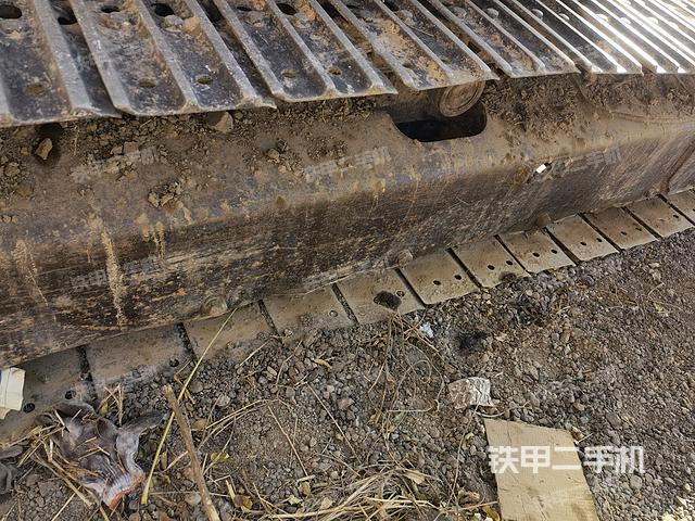 单侧履带整体（整机外观）