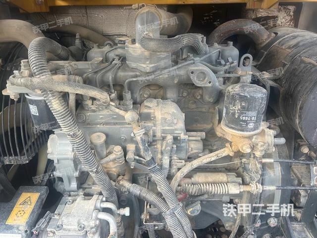 发动机整体俯视（整机外观）