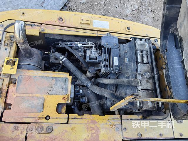 发动机整体俯视（整机外观）