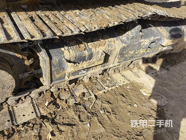 单侧履带整体（整机外观）