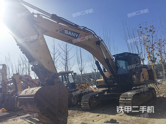 三一重工SY375H挖掘機