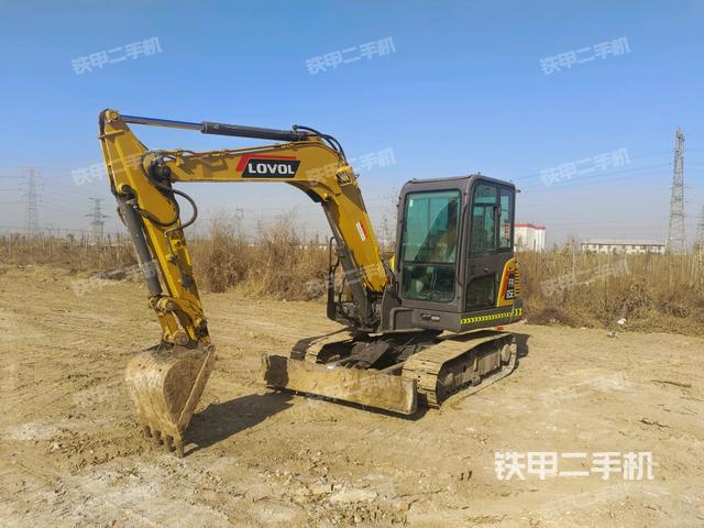 雷沃重工FR65E挖掘机