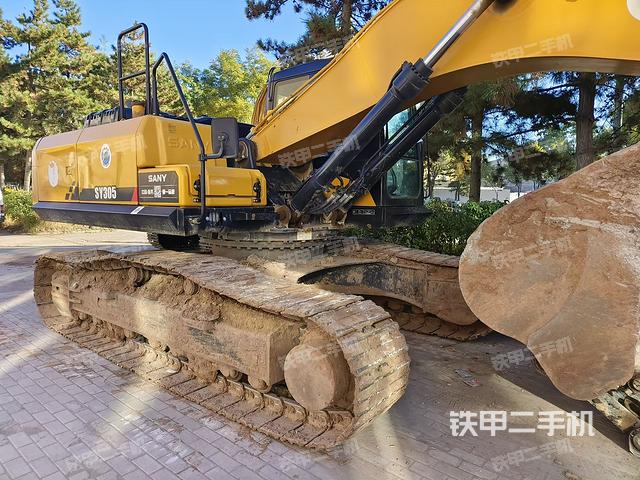 三一重工SY245H挖掘機(jī)