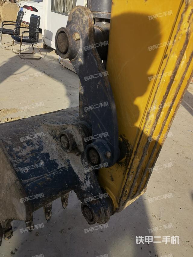 驾驶室整体（整机外观）