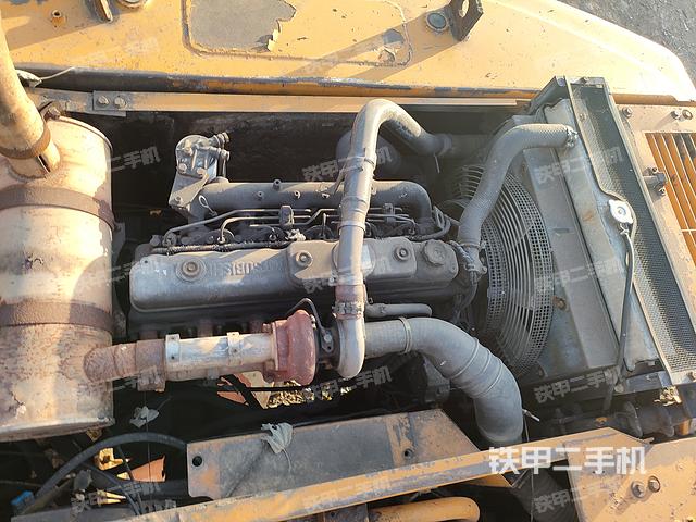 发动机整体俯视（整机外观）