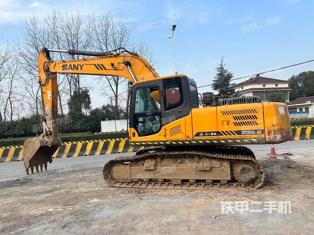 三一重工SY205C挖掘機(jī)
