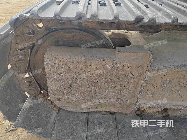 单侧履带整体（整机外观）