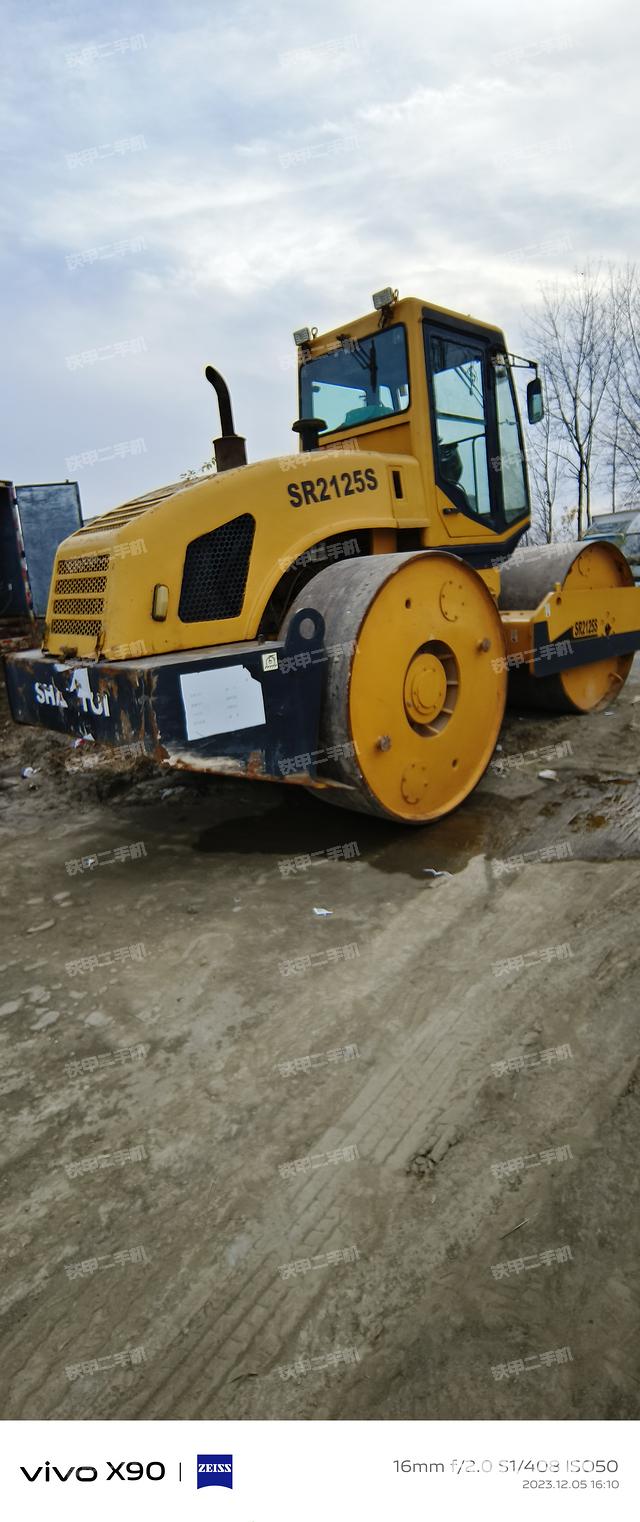 整机右后45°（设备外观及核心部件）