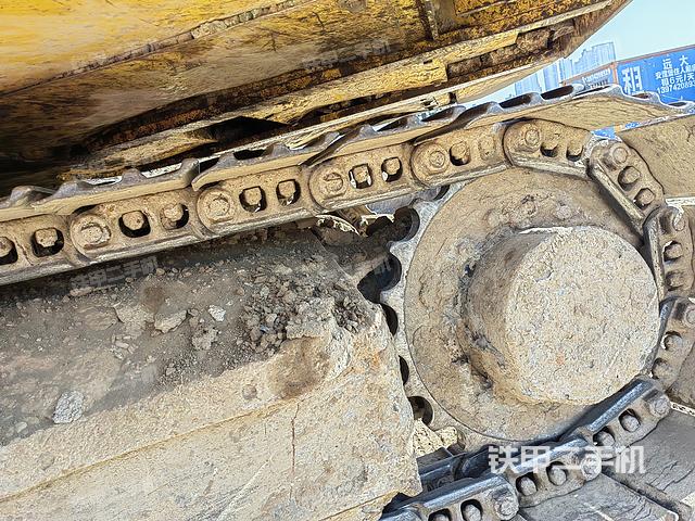 单侧履带整体（整机外观）