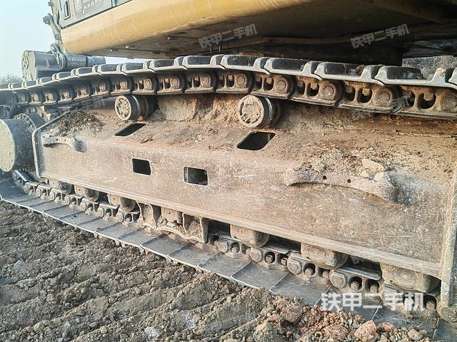 单侧履带整体（整机外观）