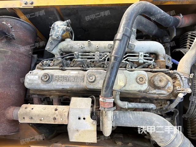 发动机整体俯视（整机外观）