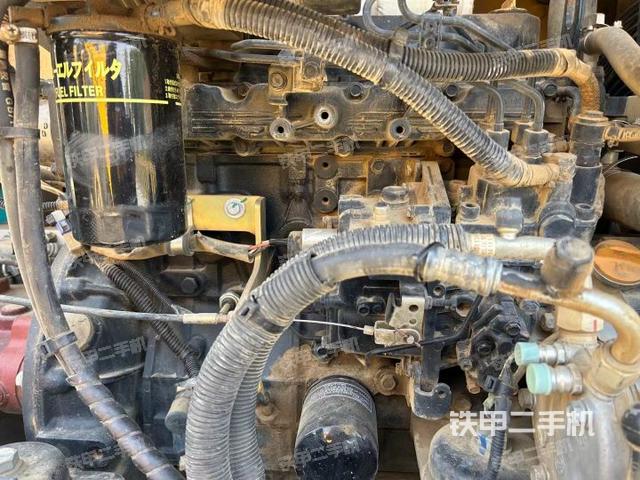 发动机整体俯视（整机外观）