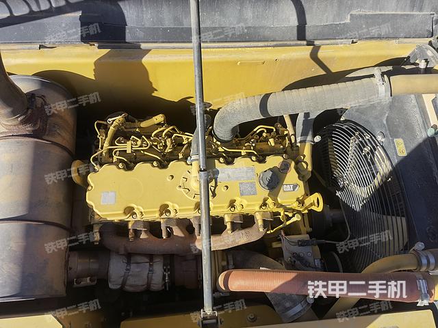 发动机整体俯视（整机外观）