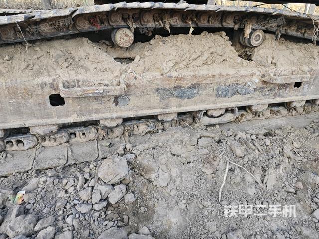 右驱动轮(行走机构) 右驱动轮(行走机构)