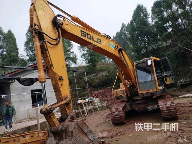山东临工E6205F挖掘机