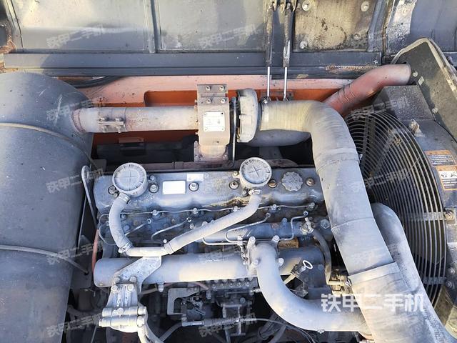 发动机整体俯视（整机外观）