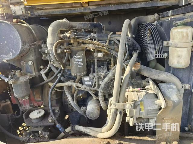 发动机整体俯视（整机外观）