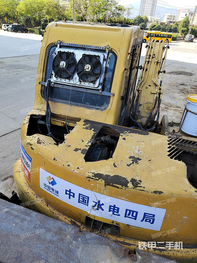 驾驶室整体（整机外观）