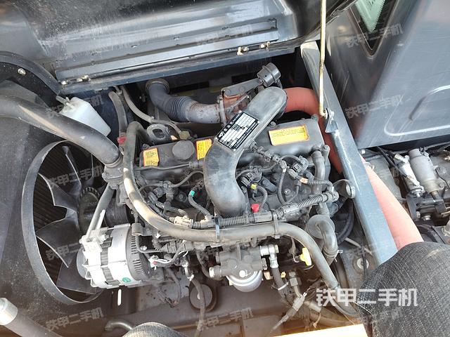 发动机整体俯视（整机外观）