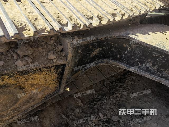 单侧履带整体（整机外观）