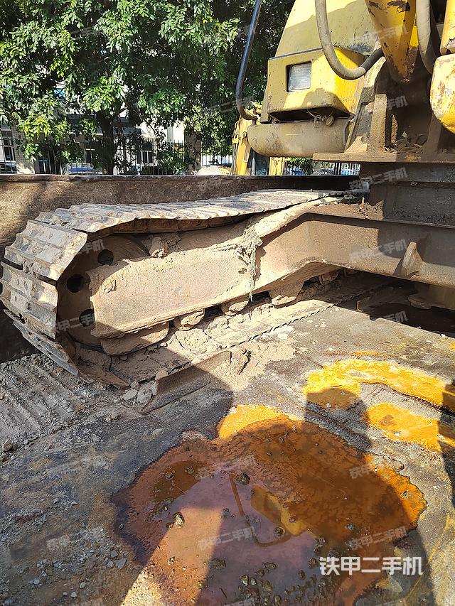 单侧履带整体（整机外观）