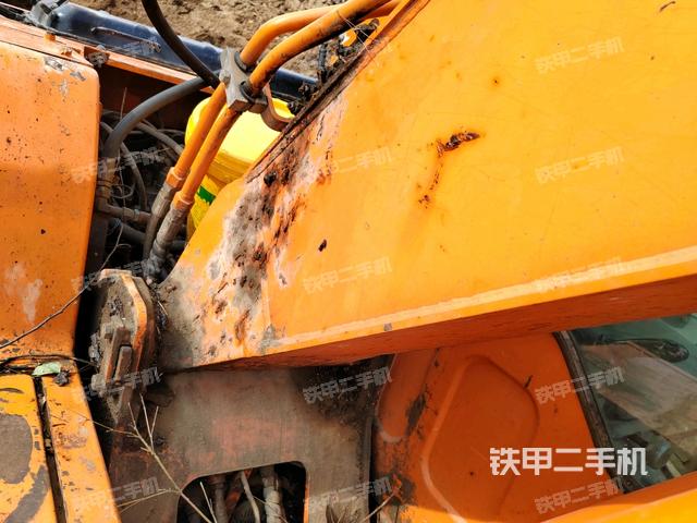 大臂根部 斜视（工作和回转装置）