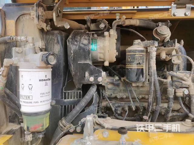 发动机整体俯视（整机外观）