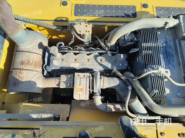 发动机整体俯视（整机外观）