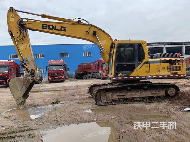山東臨工E6210F挖掘機(jī)