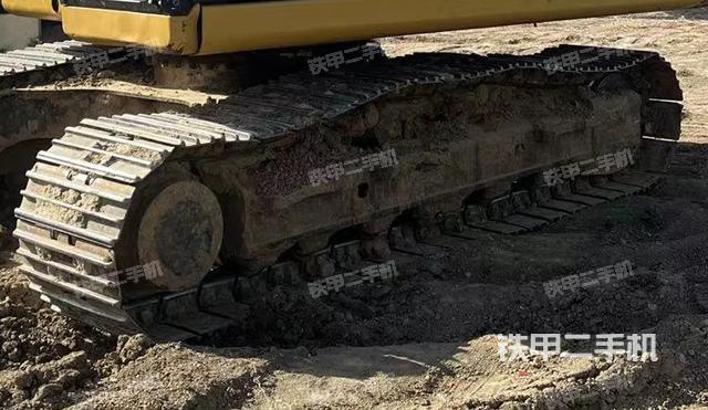 单侧履带整体（整机外观）