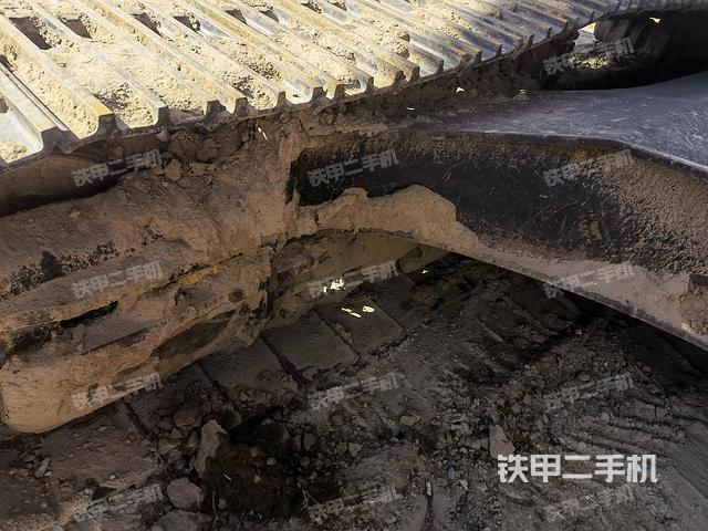 单侧履带整体（整机外观）