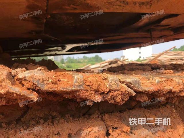 单侧履带整体（整机外观）