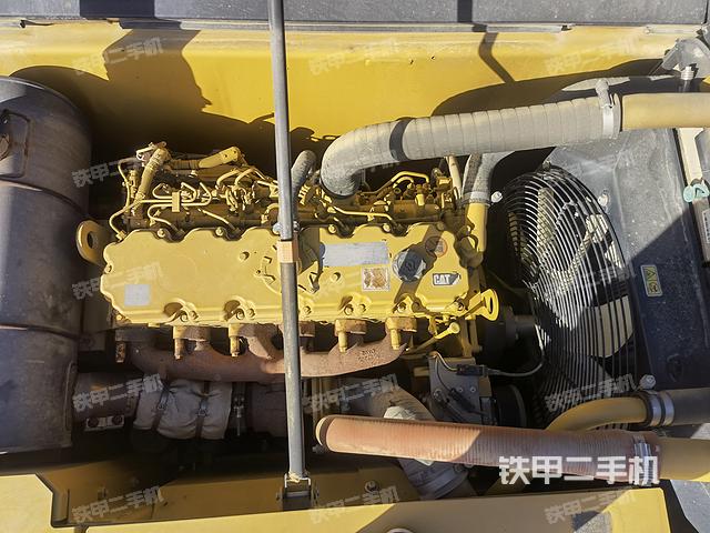 发动机整体俯视（整机外观）