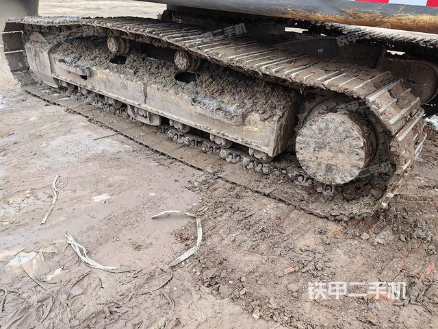 单侧履带整体（整机外观）