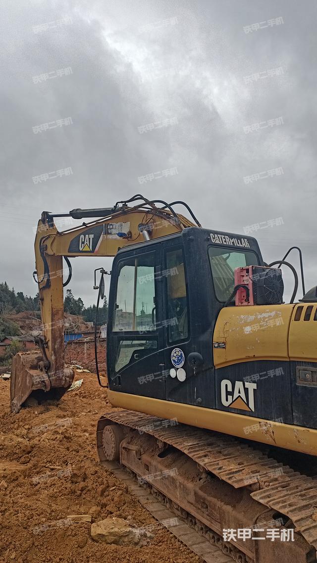 驾驶室整体（整机外观）