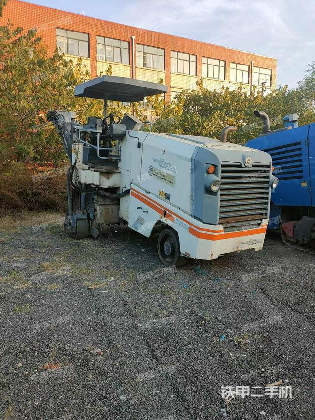 整机左侧（设备外观及核心部件）