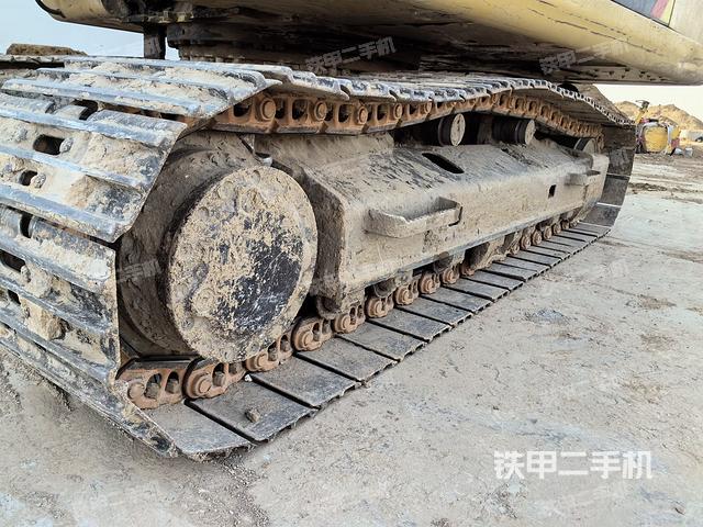 单侧履带整体（整机外观）