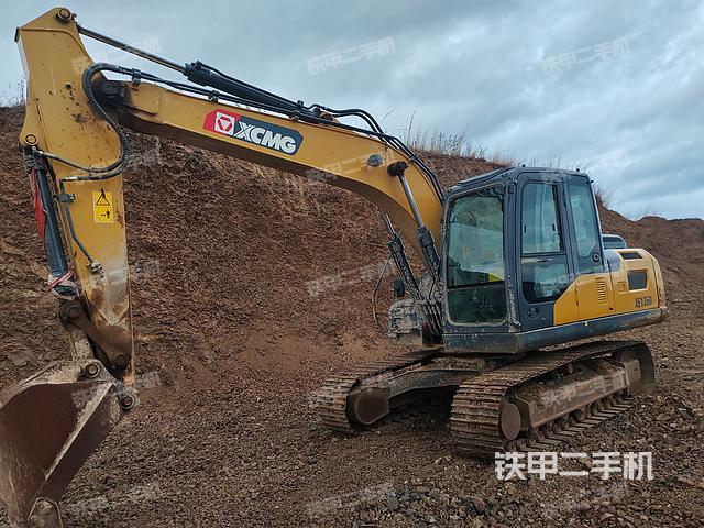徐工XE135D挖掘機(jī)