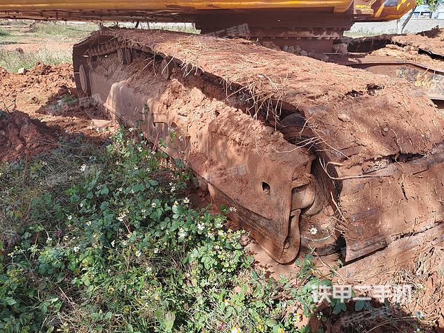 单侧履带整体（整机外观）