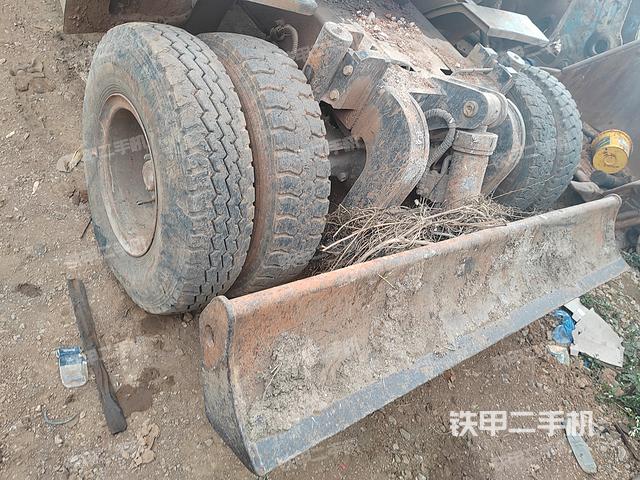 单侧履带整体（整机外观）