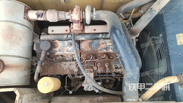 发动机整体俯视（整机外观）