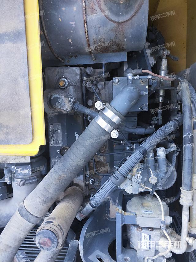 发动机整体俯视（整机外观）