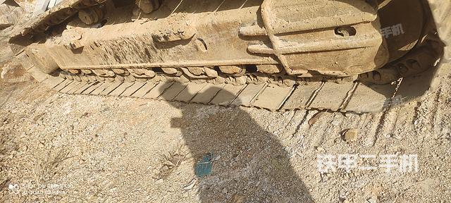 单侧履带整体（整机外观）