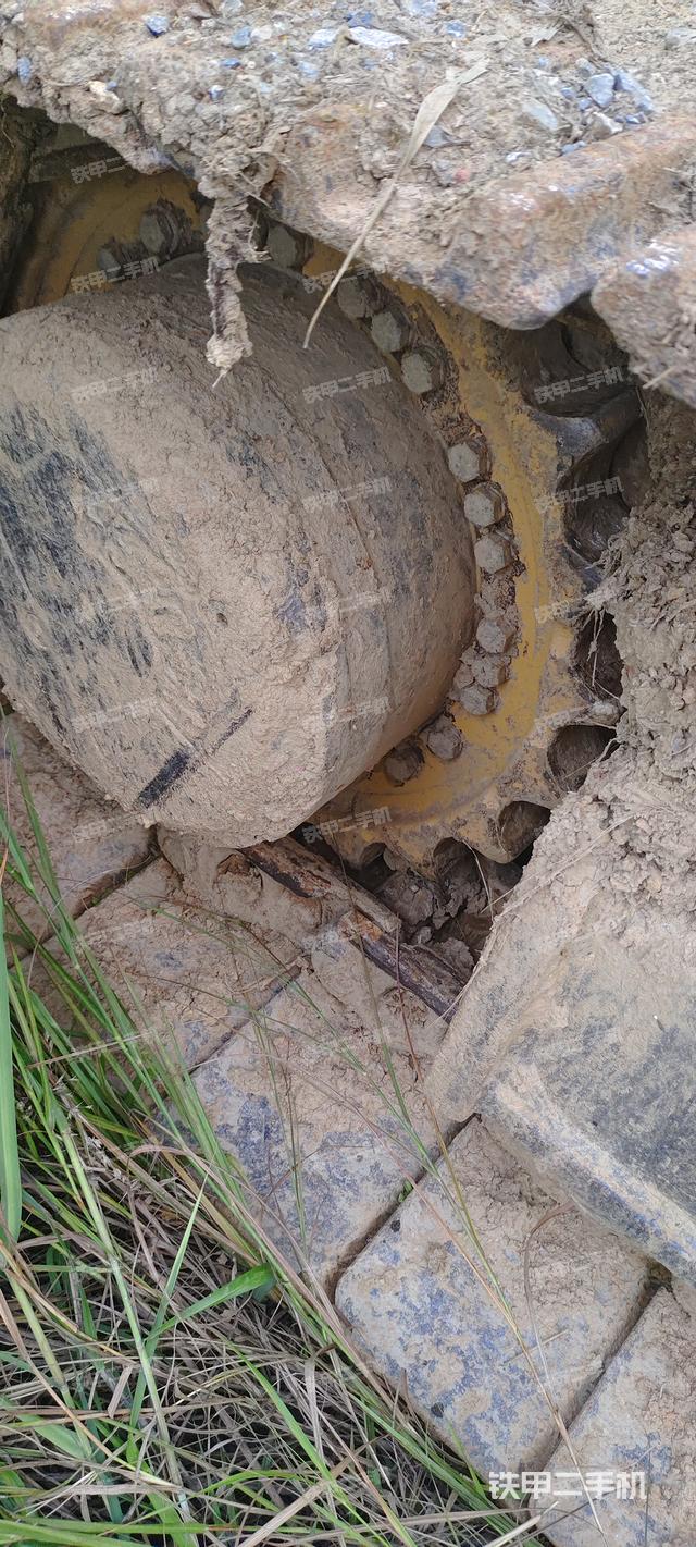 单侧履带整体（整机外观）