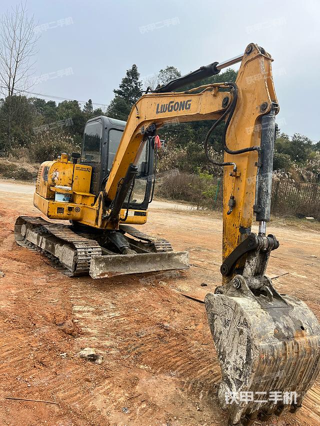 整机右后45°（整机外观）